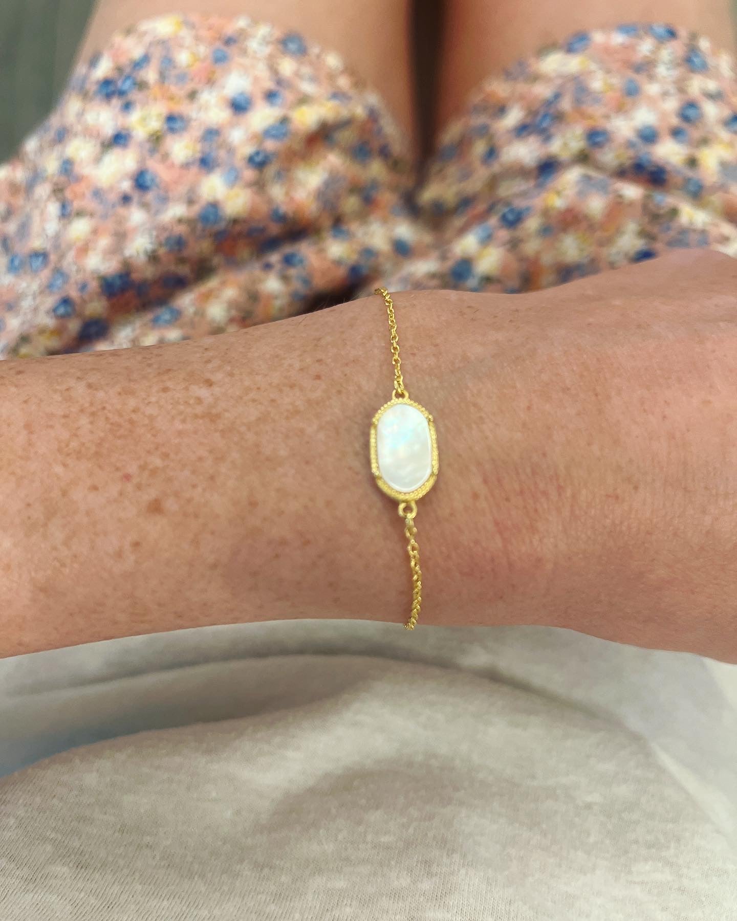 Thank Gift! Druzy or White Iridescent Oval Stone Bracelet