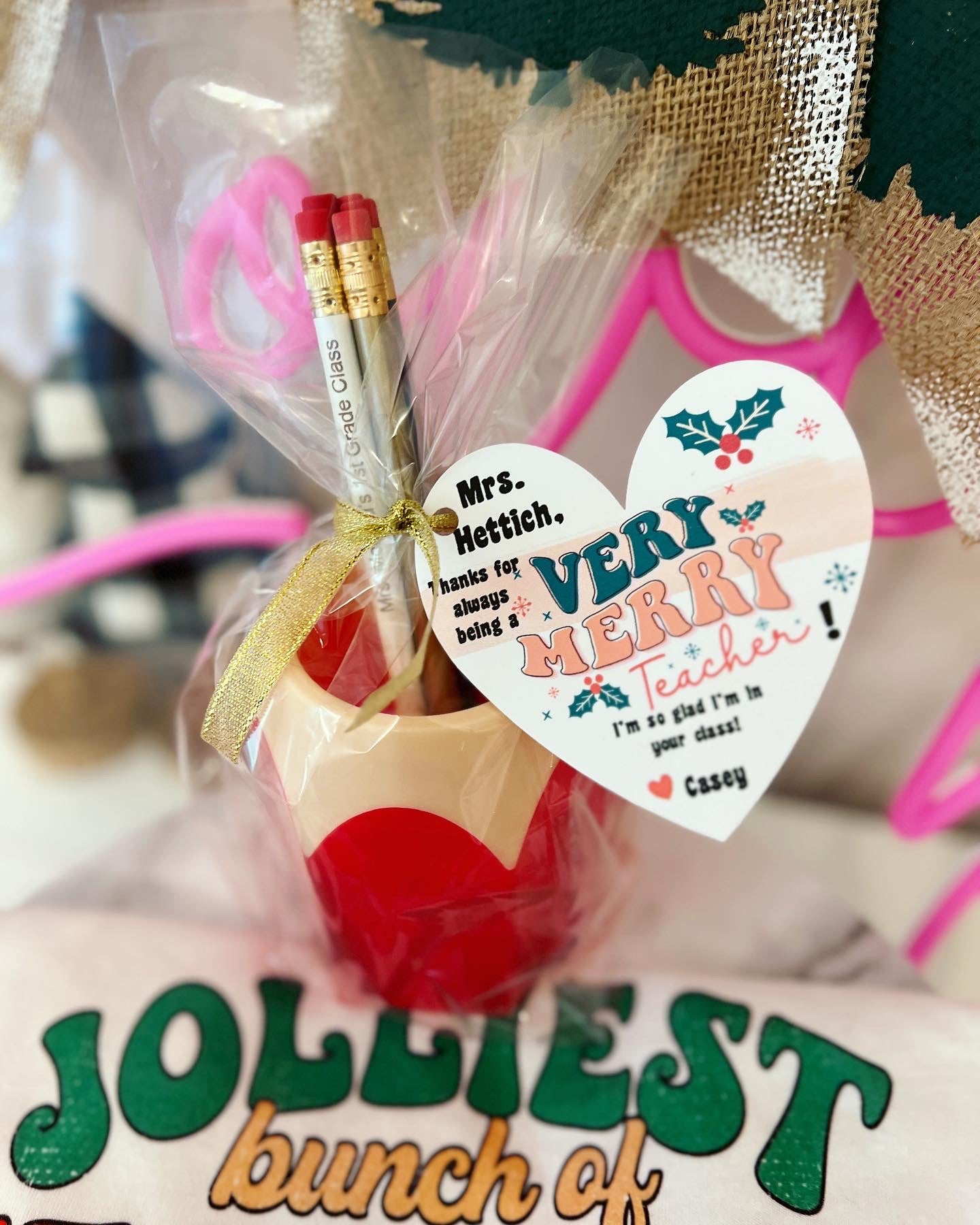 Very Merry Teacher Christmas gift! Engraved Pencils,Pencil cup! Teachers Name personalized! Gift wrap w/heart card, pencil cup holder!