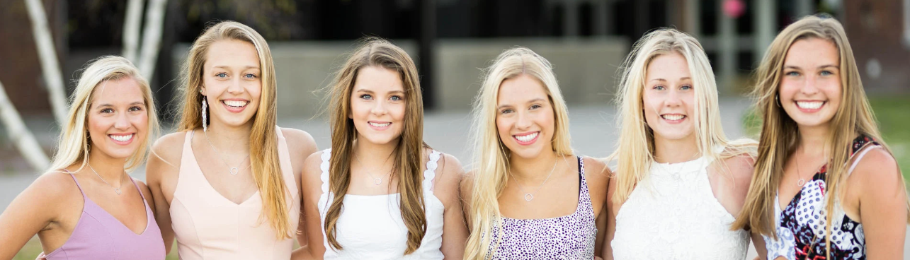 Class of 2025 Graduation Gift Circle Pendant Necklace NON-TARNISH Hypoallergenic Box & Ribbon Included High School Grad Gift