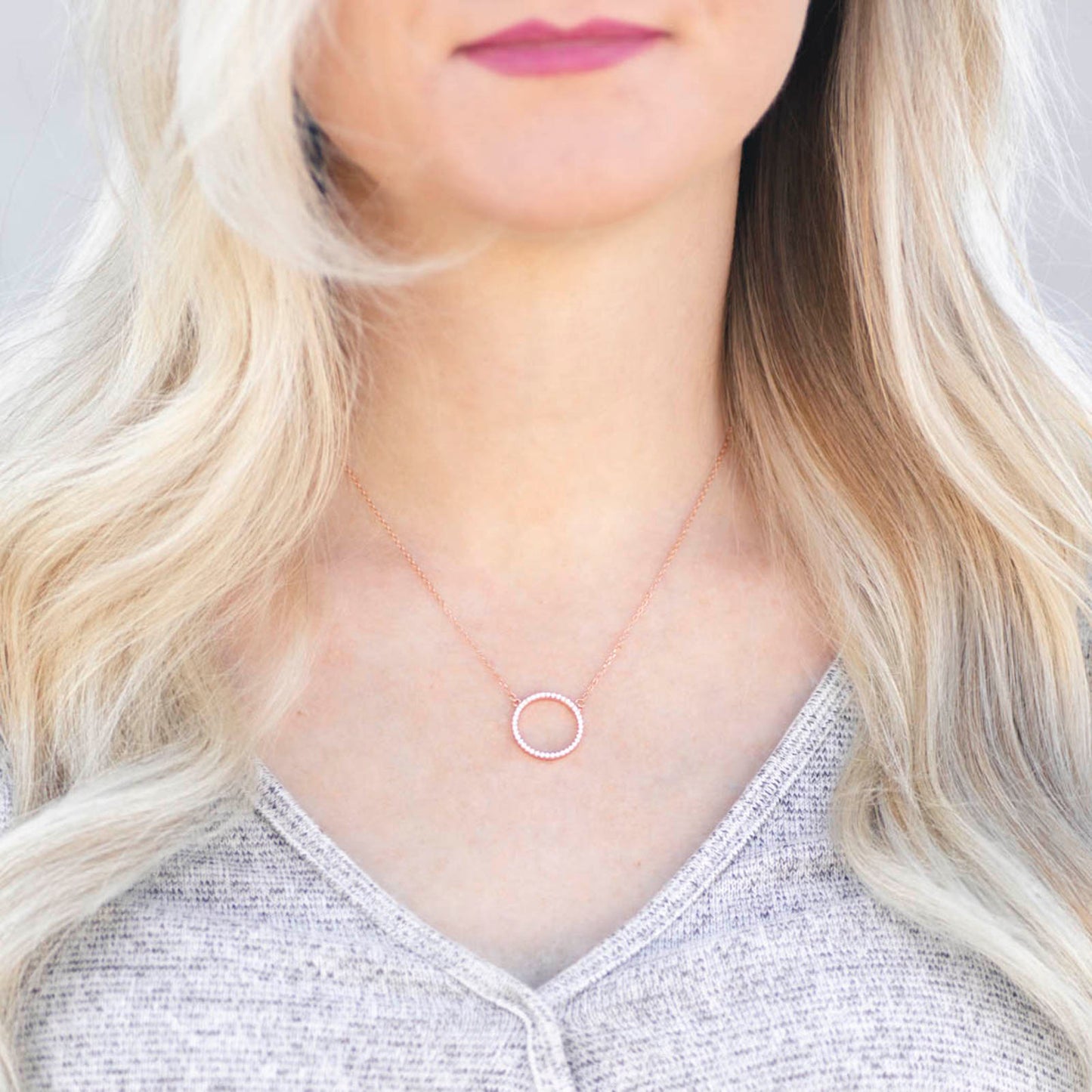 MOM Necklace