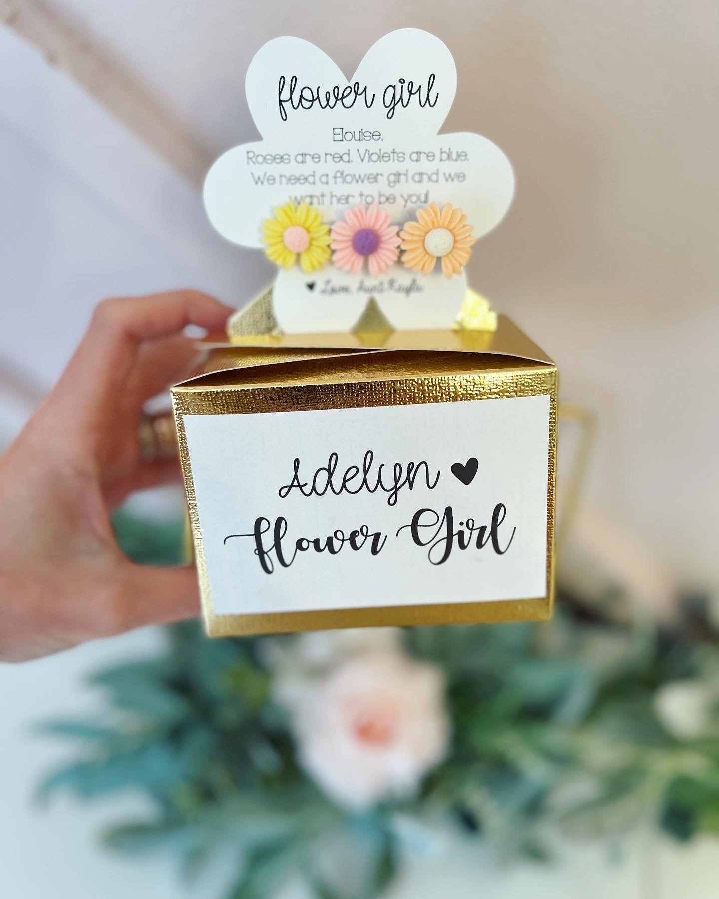 Flower Girl Hair Clip with Latch Box & Label