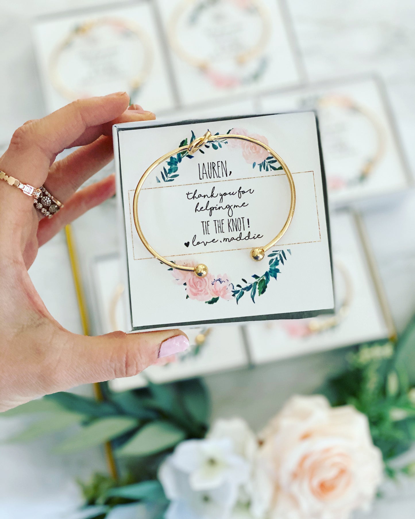 I'm Such a Lucky Bride! Knot Bangle & Floral Wreath Card