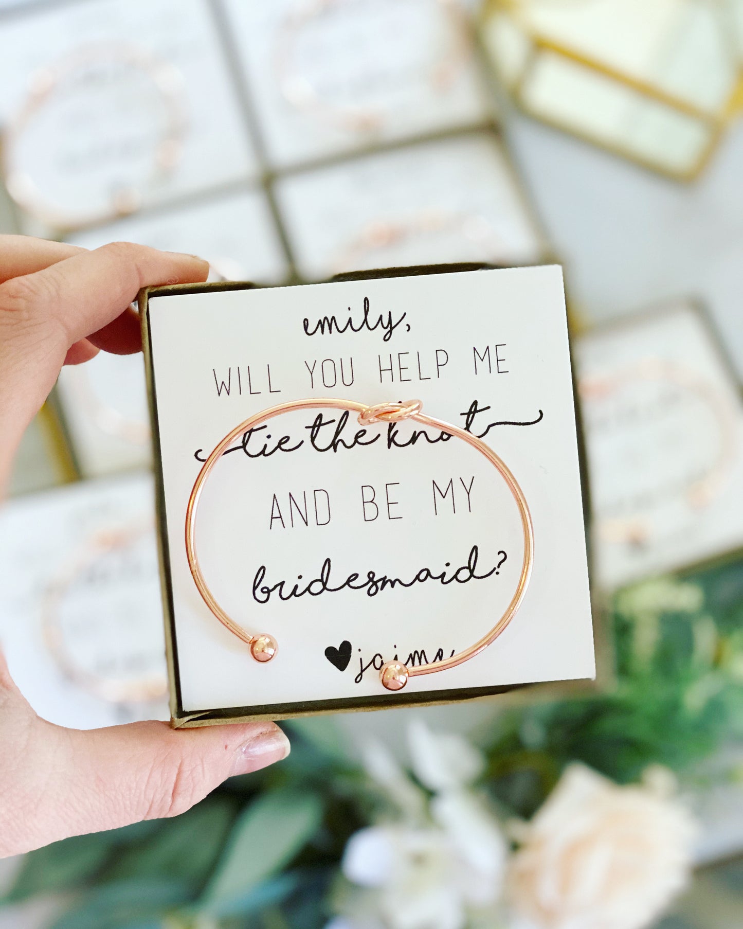 Knot Bangles Black and White Card