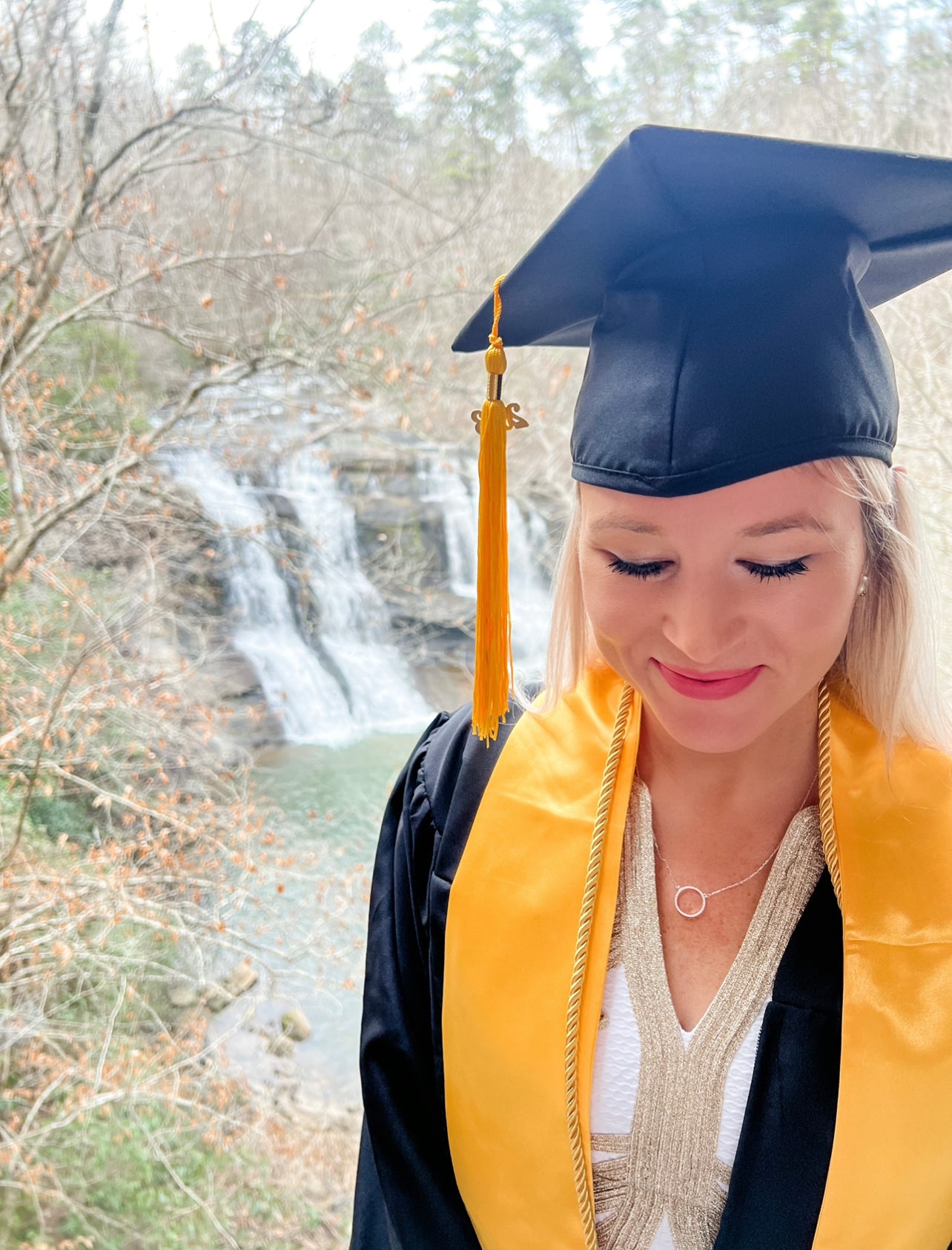 To My Best Friend Graduation Gift! Circle Pendant Necklace