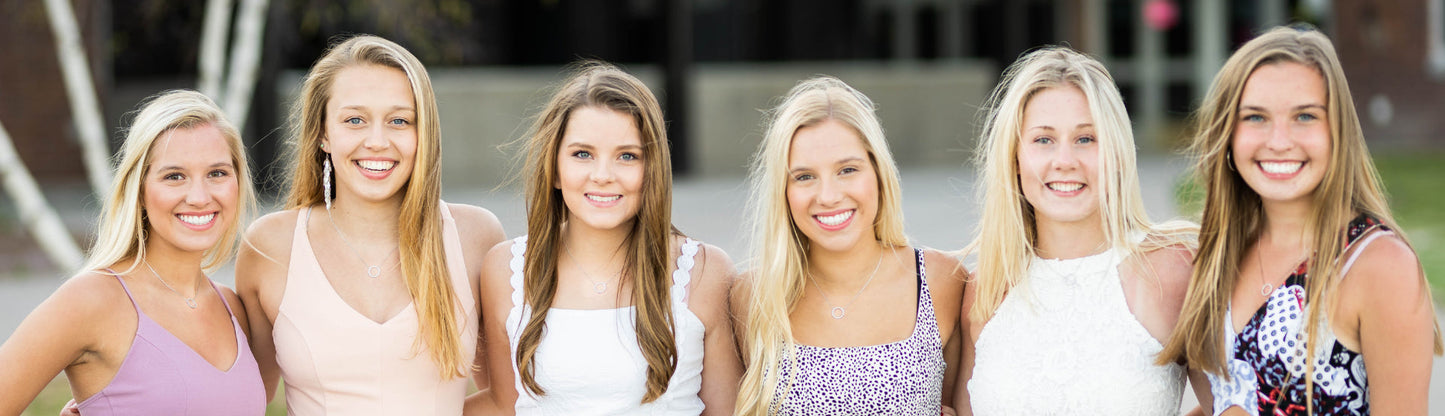 To My Best Friend Graduation Gift! Circle Pendant Necklace