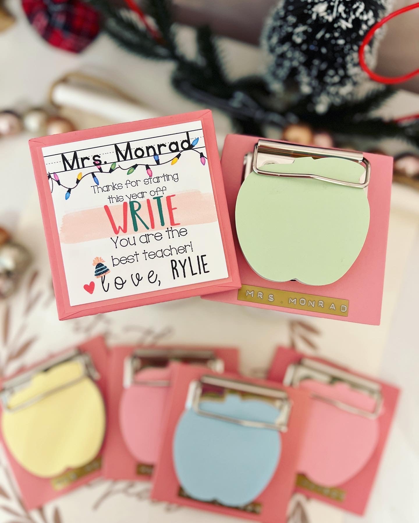 Christmas Gift Teacher Notepad and Mini clipboard gift! Apple sticky notes, personalized embossed name and card, gift wrap