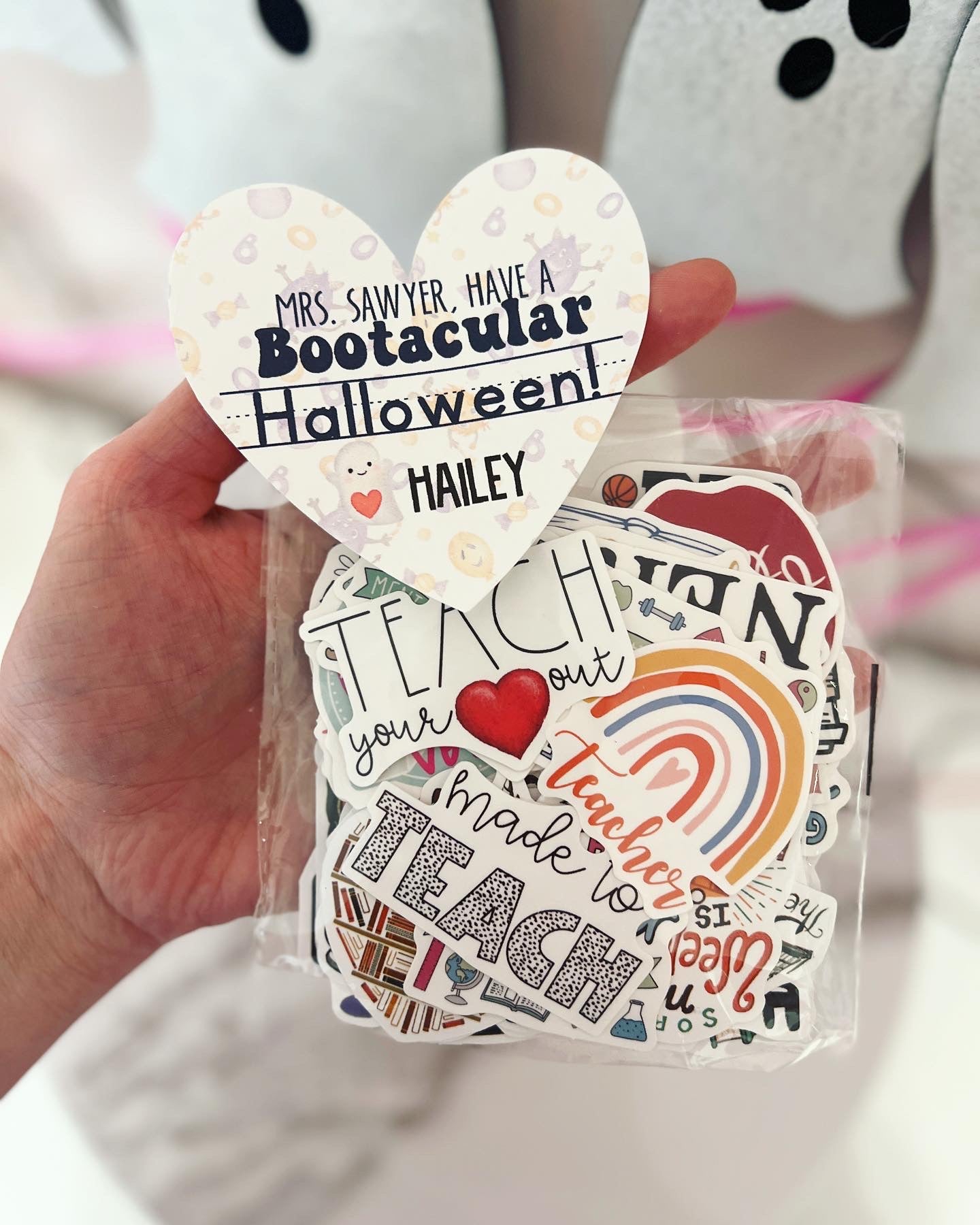 Halloween teacher gift! 100 Vinyl waterproof teacher stickers! Have a BOOtacular Halloween! Personalized card+100 stickers, no water bottle