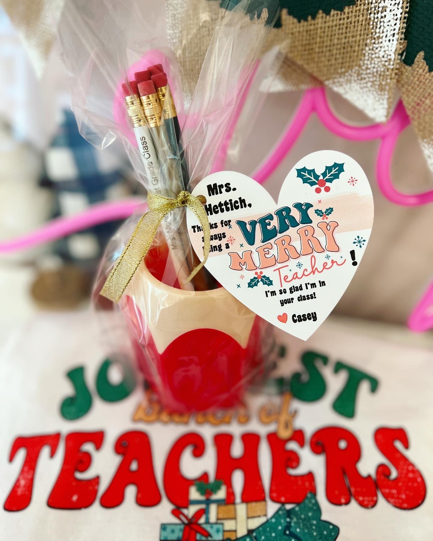 Very Merry Teacher Christmas gift! Engraved Pencils,Pencil cup! Teachers Name personalized! Gift wrap w/heart card, pencil cup holder!