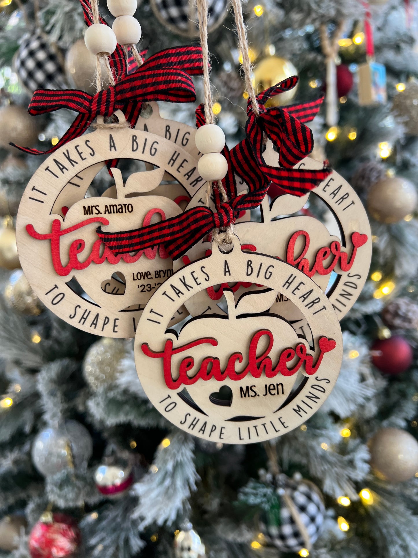 Teacher Ornament, 2024-2025 year, It takes a big heart to shape little minds, personalized with teacher name, from name & date