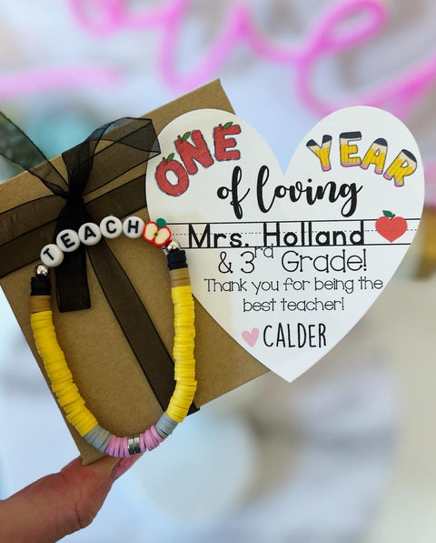 End of Year Teacher Gift Knot Bangle & Heart Card! Teacher thank you! –  Love Leigh Gift Co.