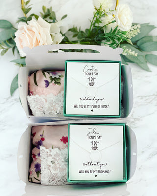 Bridesmaid Boxes! Robe and Circle Necklace