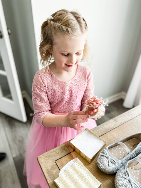 Flower Corsage for Daddy Daughter Dance – Love Leigh Gift Co