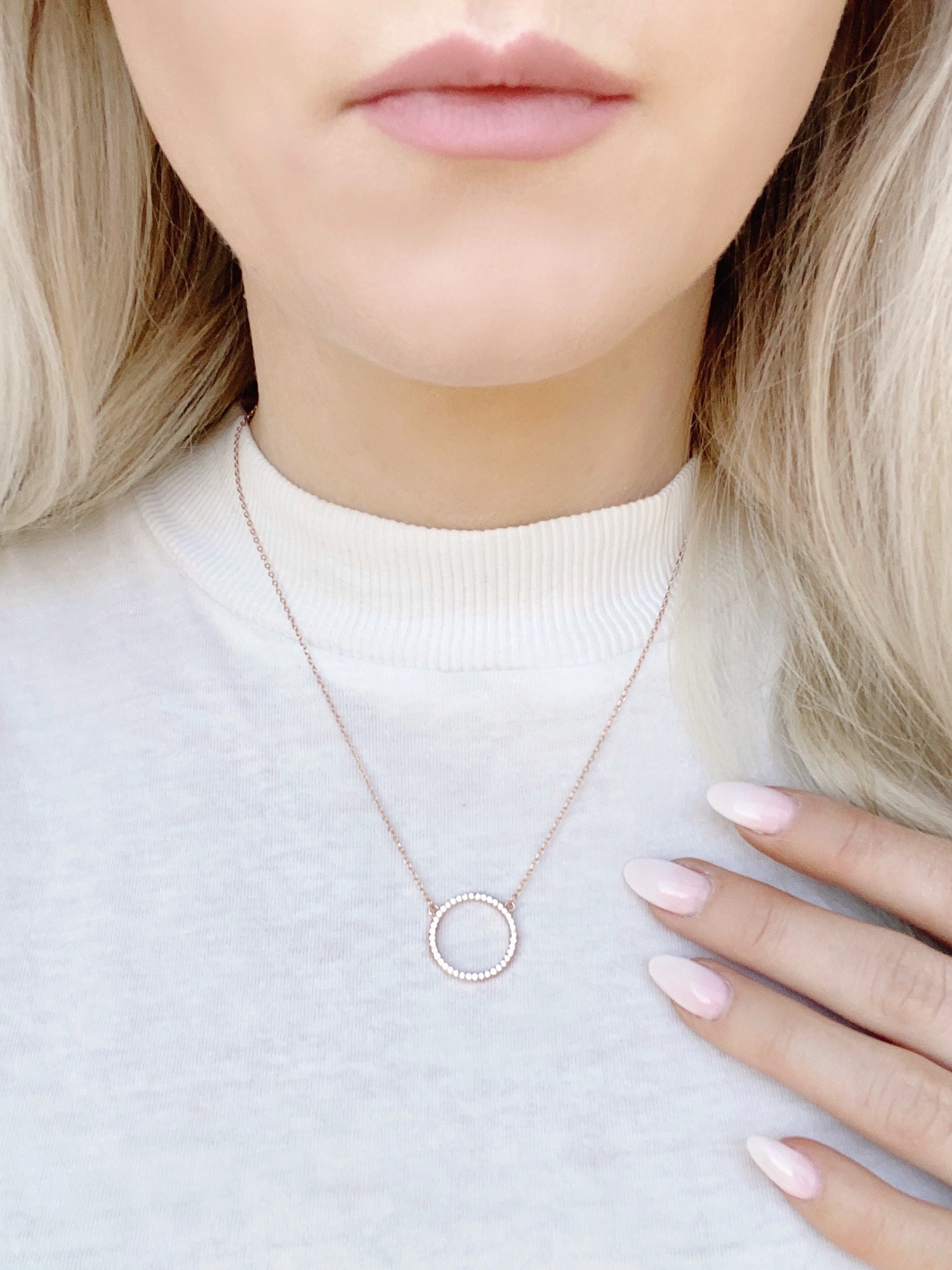 14k Gold Circle Necklace | Tiny Tags